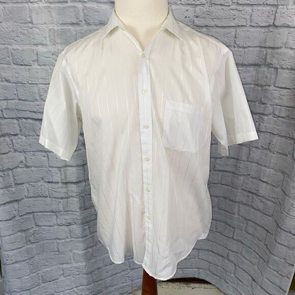 VanHeusen 417 authentic shirtwear short sleeve button down dress shirt neck 17 - Picture 1 of 8